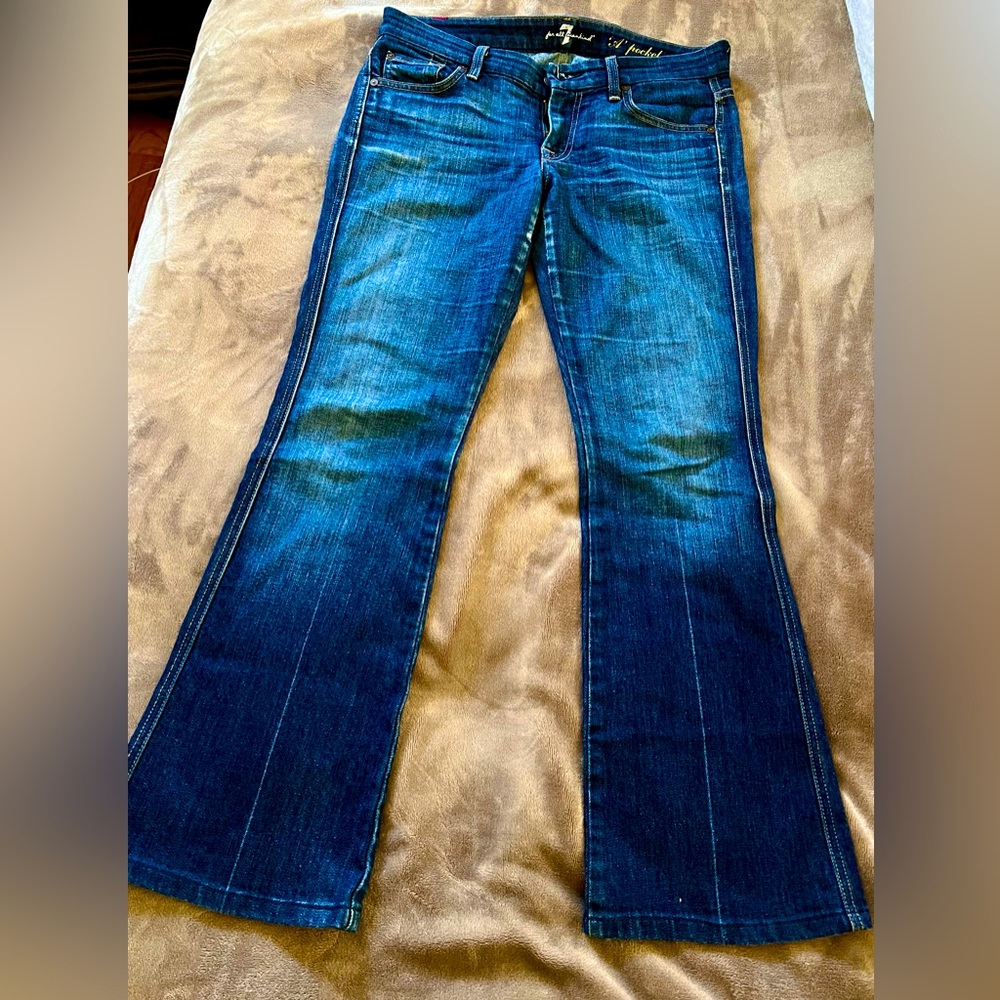 Low rise flared jeans